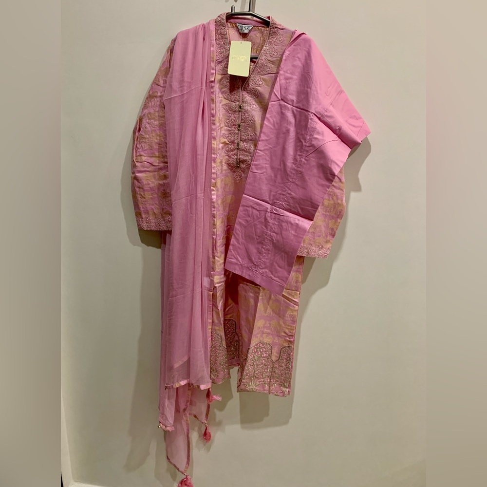 Elegant Pink Women's Dress - Picture 2 of 12